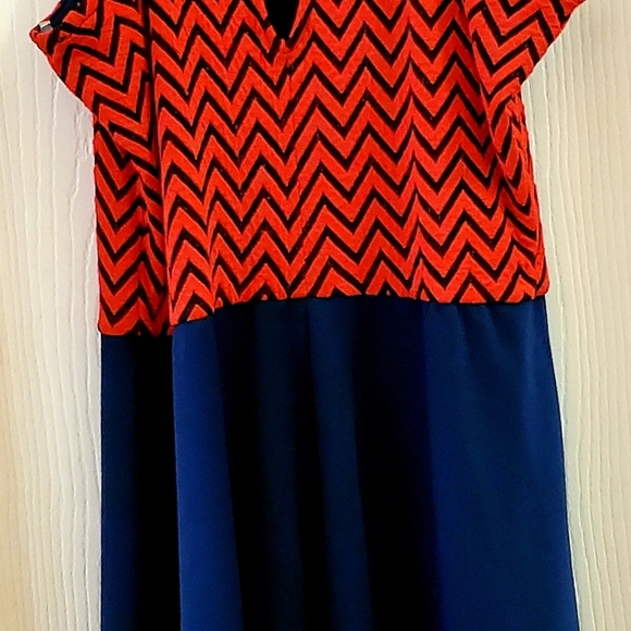 Alya NWT Med. Red/Blue Zig Zag Hogh Waist Dress - Picture 3 of 6